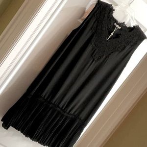 MAX STUDION Beautiful black dress with lace details Size Medium NEW